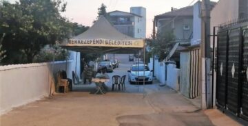 Demir Kapının Altında Kalan Küçük Kız Kurtarılamadı