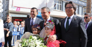 CHP Genel Başkanı Özel, Başkanlarla Buluştu