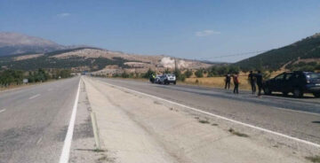 Yol Yenileme Çalışması Sürüyor