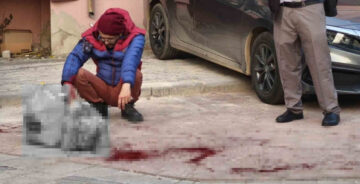 Ağabeyini Sokak Ortasında Bıçakladı