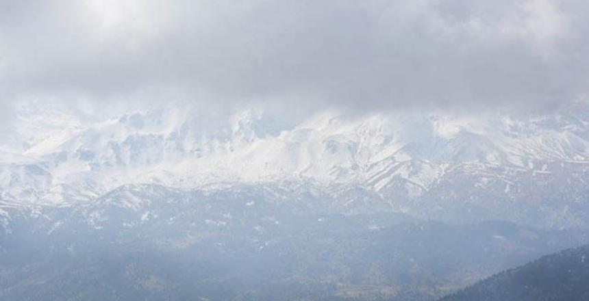 Mevsimin İlk Karı Düştü
