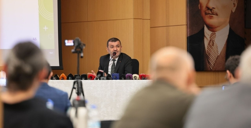 Başkan Çavuşoğlu 2 Yıllık Projeleri Anlattı